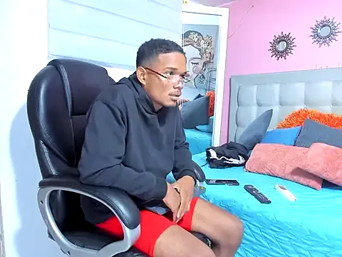 jeikon_black19 Webcam-Show