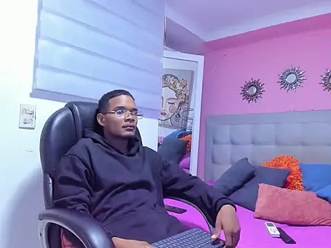 jeikon_black19 Webcam Show