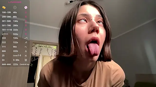 OlivaRotundo's Webcam Show