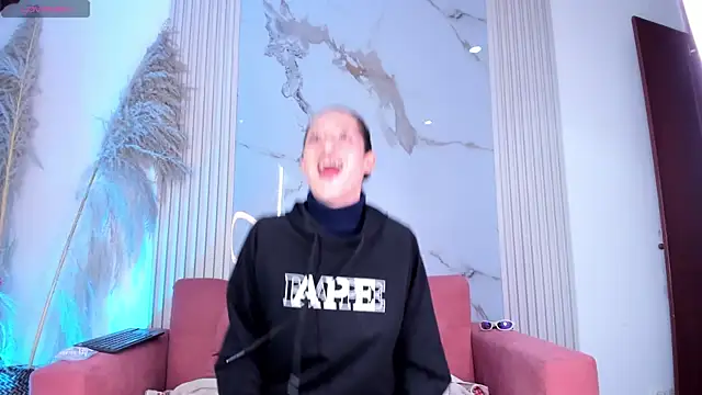 Pokazy przed kamerką – CandyDance1_