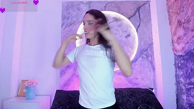 CandyDance1_ Adlı Modelin Web Kamerası Şovu