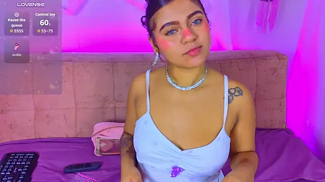 BELLA_TENTATION_CR Webcam-Show