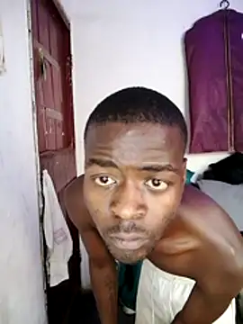 HandsomeGent2000 webkamerás műsora