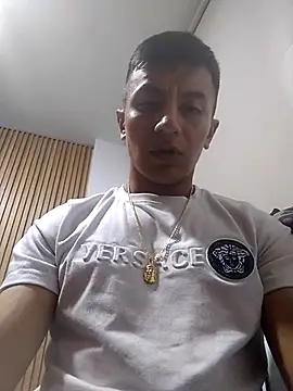Pokazy przed kamerką – ilovevagina9