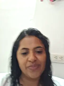 הופעת וובקאם של Katrina_Lush