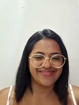 Katrina_Lush Show in webcam