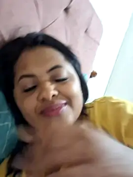 Katrina_Lush Show in webcam