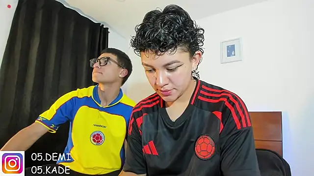 kade_demi's Webcam Show
