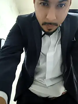 leolim220's Webcam Show