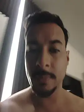 leolim220 webkamerás műsora