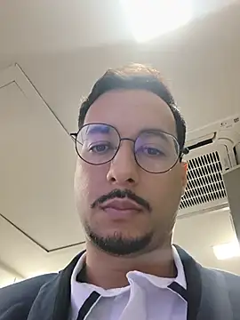 leolim220 Adlı Modelin Web Kamerası Şovu