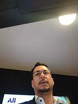 leolim220 Pertunjukan Webcam