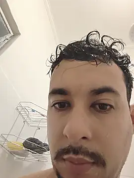 leolim220's Webcam Show
