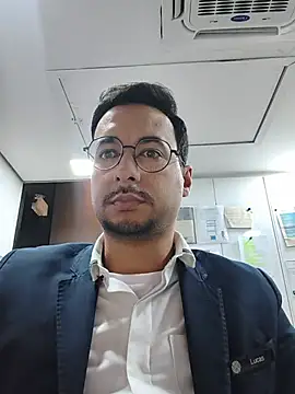 Show de leolim220 na webcam