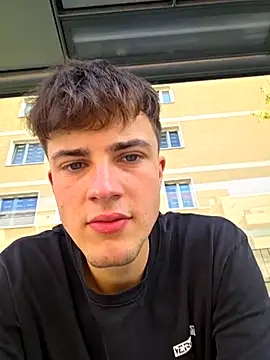 freshboy72 Show Webcam