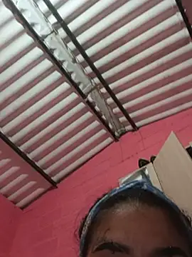 Chat +18 de Fanny_xxx ao vivo