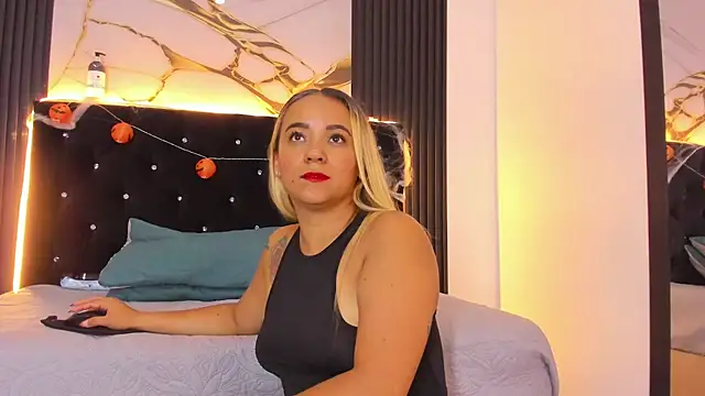 Show de Laura396 na webcam