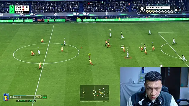 הופעת וובקאם של Jey_jey23