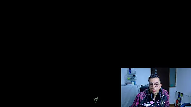 Show modela Jey_jey23 na web-kameri