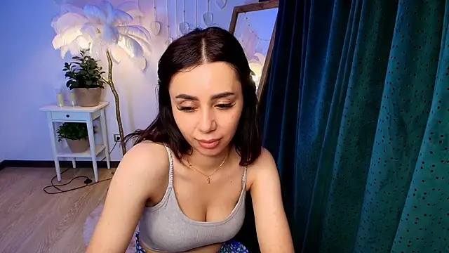 Chat +18 de HaleyAnderson ao vivo