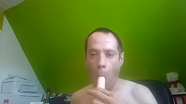 matdev82 Webcam Show