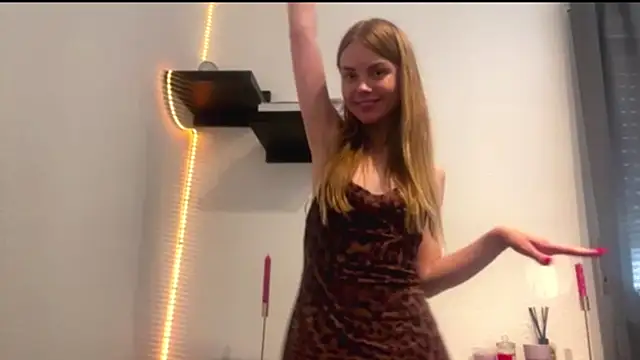 Sala de chat ao vivo de SunnyStrike
