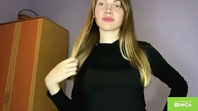 XXX chat uživo modela SunnyStrike