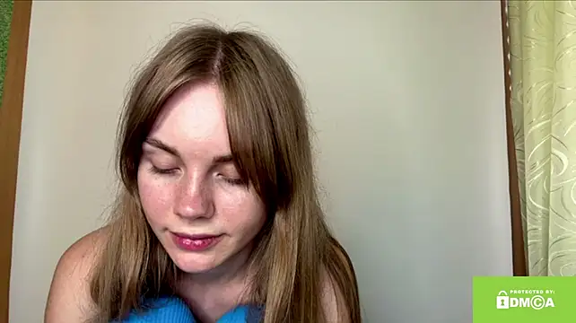 SunnyStrike's Live XXX Chat