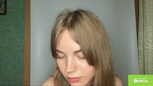 Chat XXX en directo de SunnyStrike