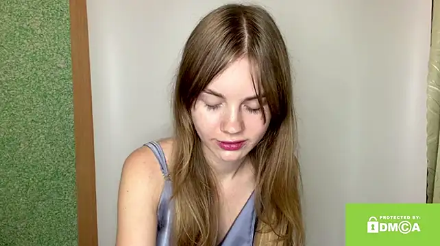 Živý XXX chat SunnyStrike