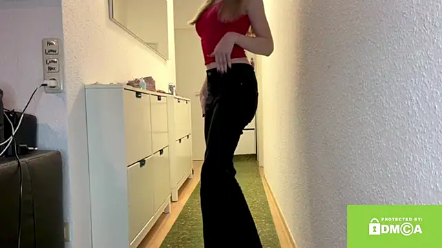SunnyStrike's Live XXX Chat