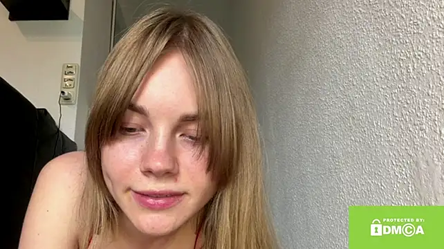 SunnyStrike Live XXX-chat