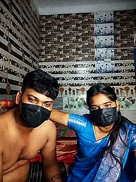 Tamil_555_Couplesn Webbikameraesitys
