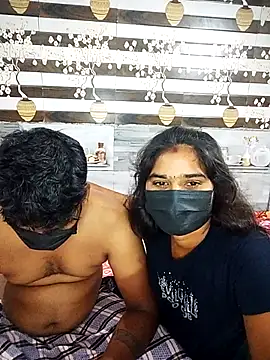Show modela Tamil_555_Couples na web-kameri