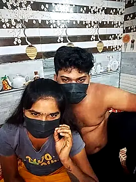 Tamil_555_Couples Adlı Modelin Web Kamerası Şovu