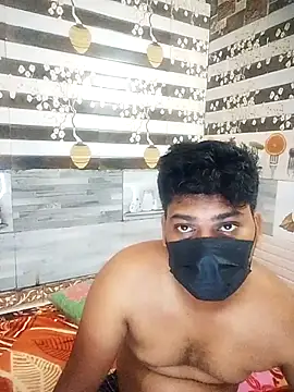 Tamil_555_Couplesのウェブカメラショー