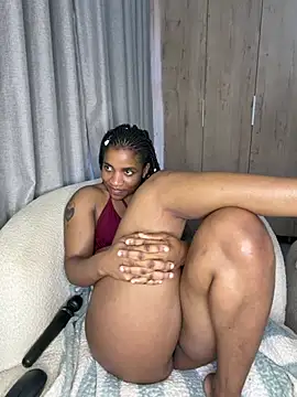 Milkypucy Webcamshow