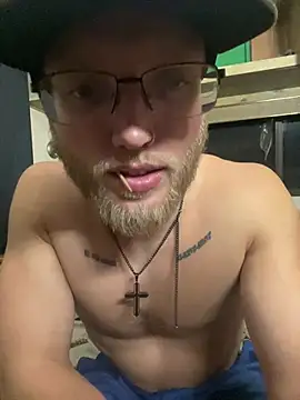 Silusgrai's Webcam Show