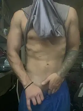 Silusgrai Show in webcam