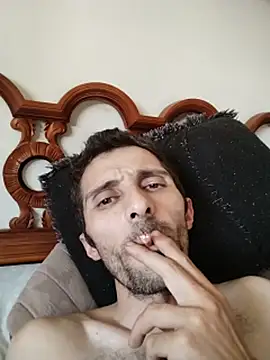 adrieric87 Adlı Modelin Web Kamerası Şovu