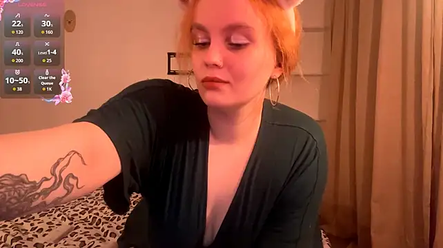 VivaKassam's Live XXX Chat