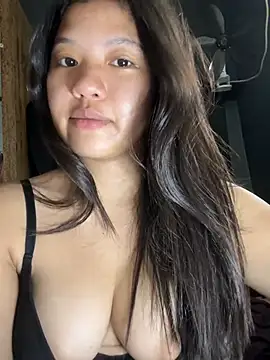 Loving_u19 Pertunjukan Webcam