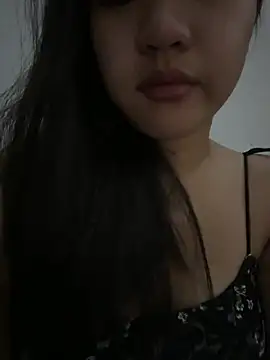 Loving_u19 Pertunjukan Webcam