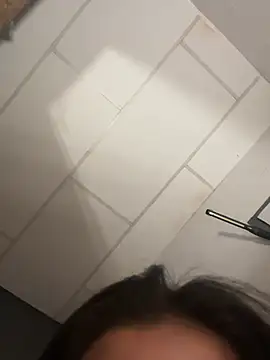 Shaaakkiiirrraaa Pertunjukan Webcam