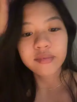 Shaaakkiiirrraaa Pertunjukan Webcam