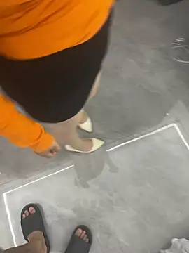 hjlp012 网络视讯表演