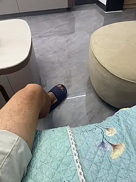 hjlp012's Webcam Show
