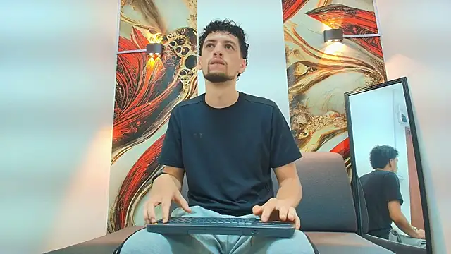 LUCA_GREEND Webcam show