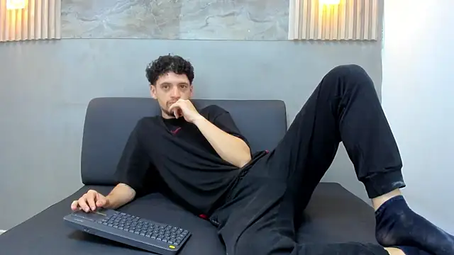 LUCA_GREEND Webcam-Show