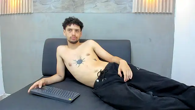 LUCA_GREEND – webcam-show